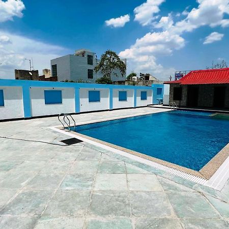Hotel The Mewar Dabok Экстерьер фото