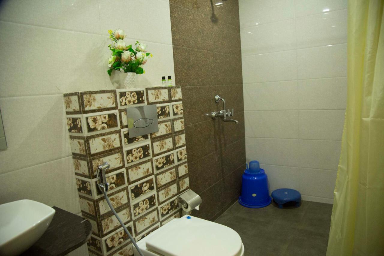 Hotel The Mewar Dabok Экстерьер фото